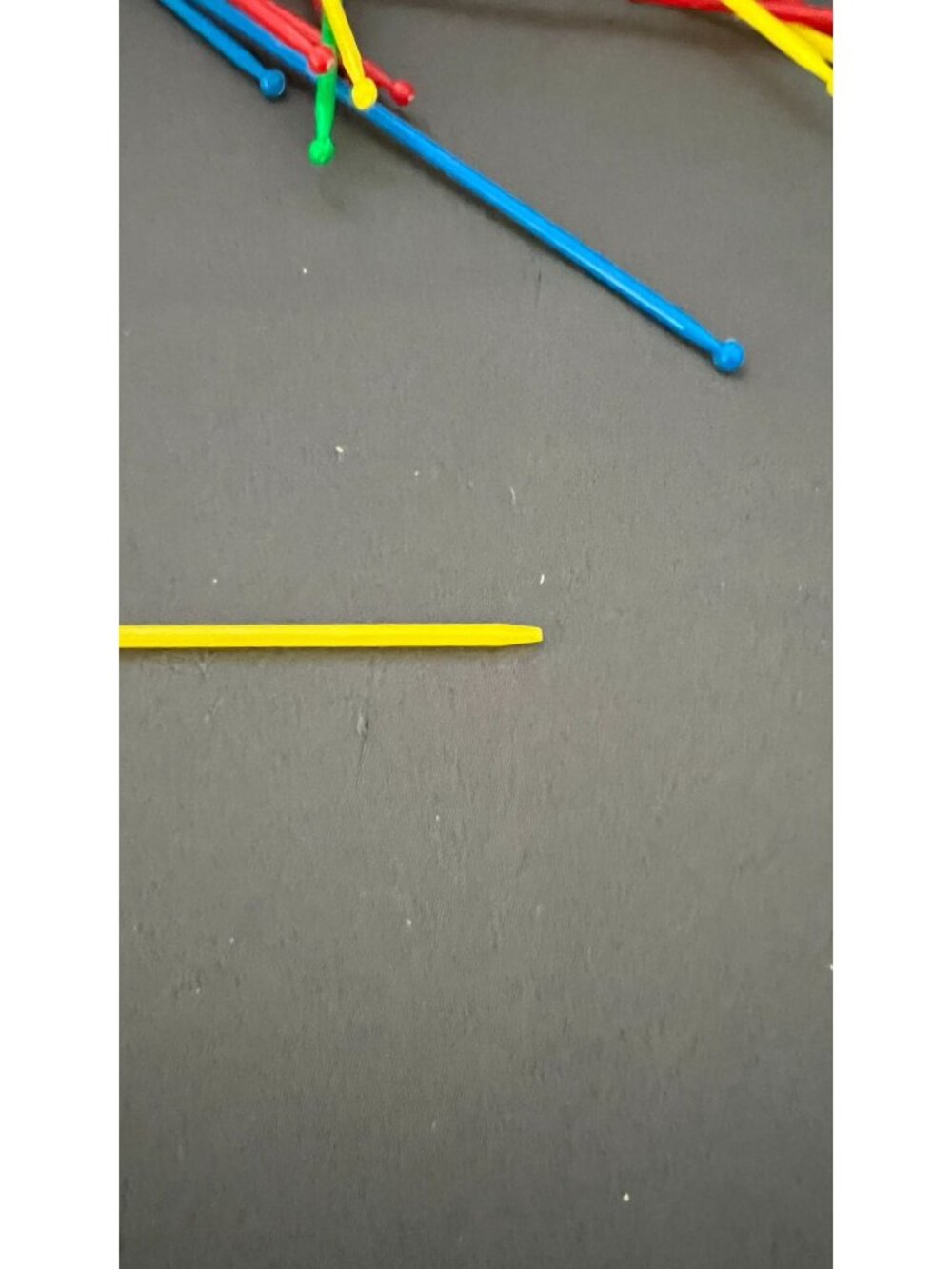 Pick Up Stix Tube Set Game For Kids Ages 5+ Bright Colors - Picture 3 of 3